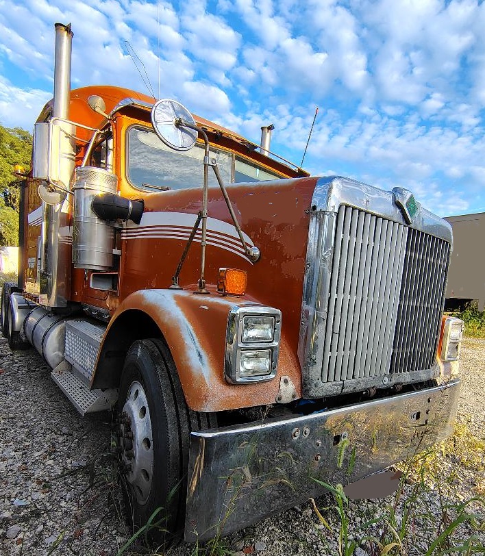 1998 INTERNATIONAL 9300 - Image 4